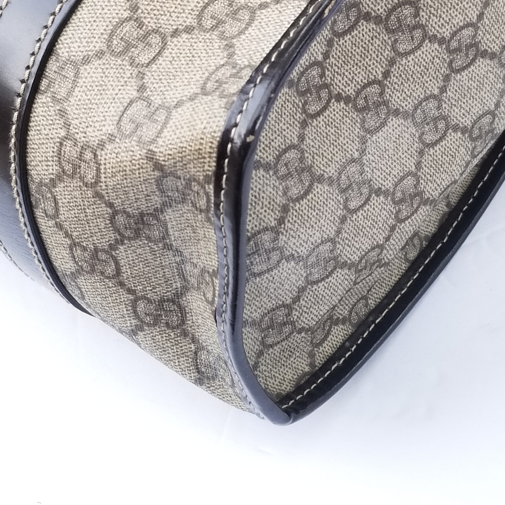Gucci GG Supreme Vintage Bardot Hobo Shoulder Bag - Picture 15 of 16